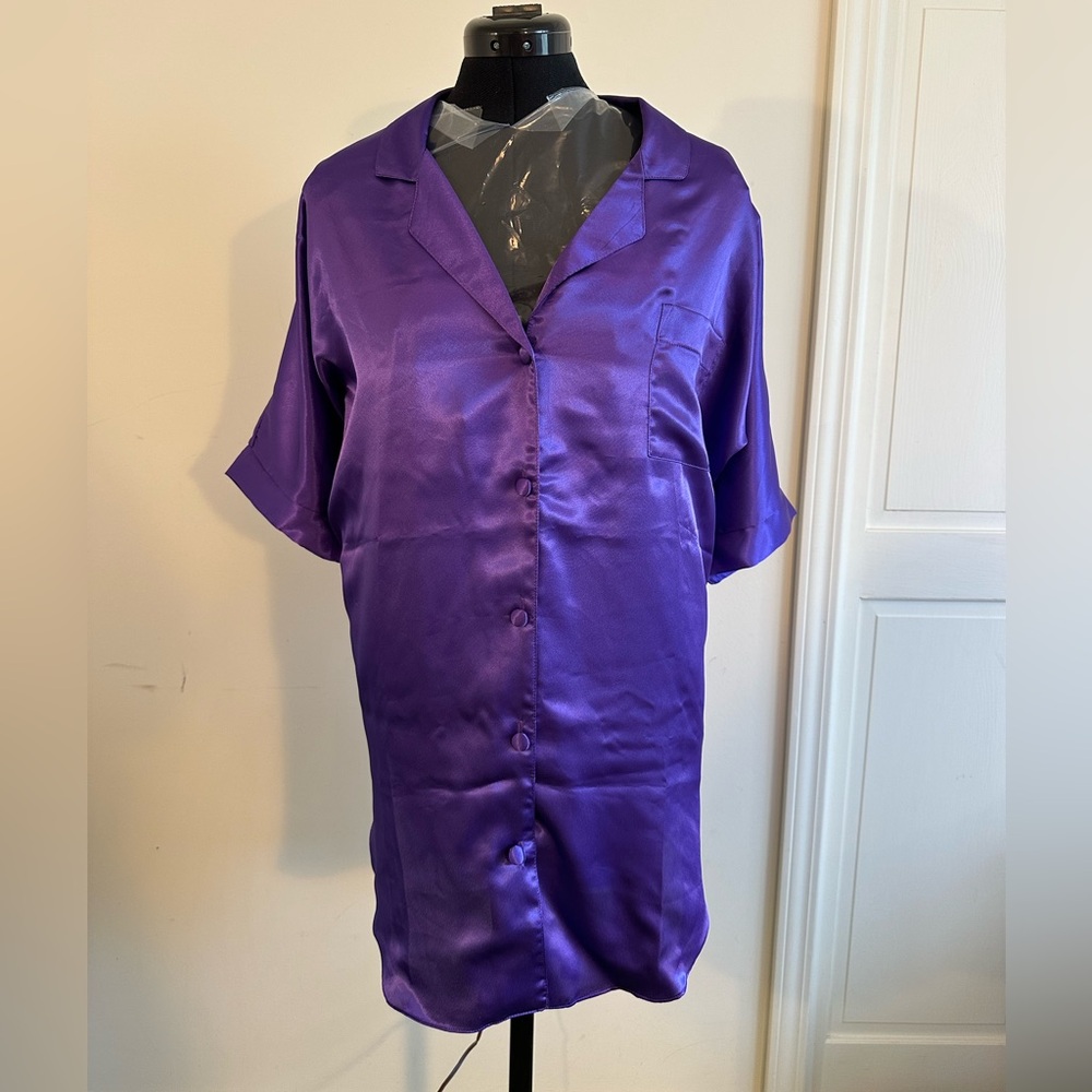 Vintage Intimate Affairs California Purple satin nightshirt size M